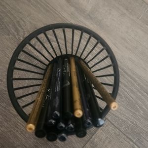 Liquid EYELINER pencil Black